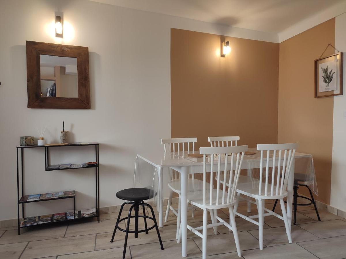 Maison De Village Chateauneuf-du-Pape Bagian luar foto