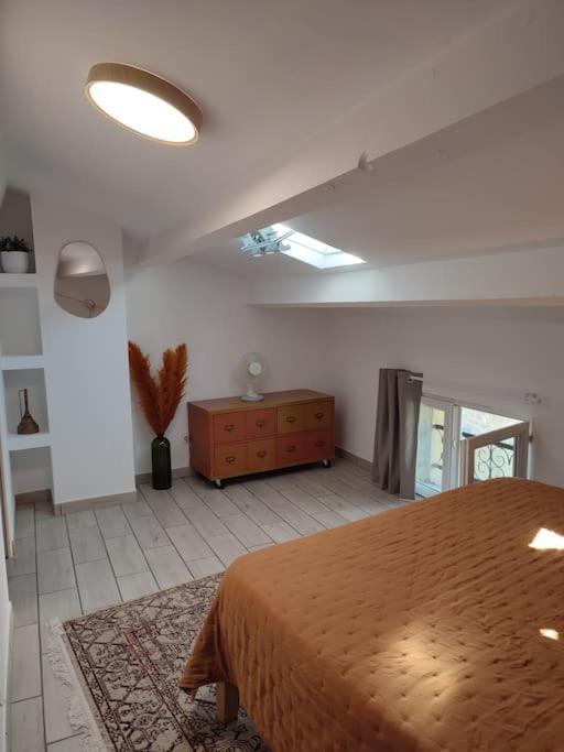 Maison De Village Chateauneuf-du-Pape Bagian luar foto